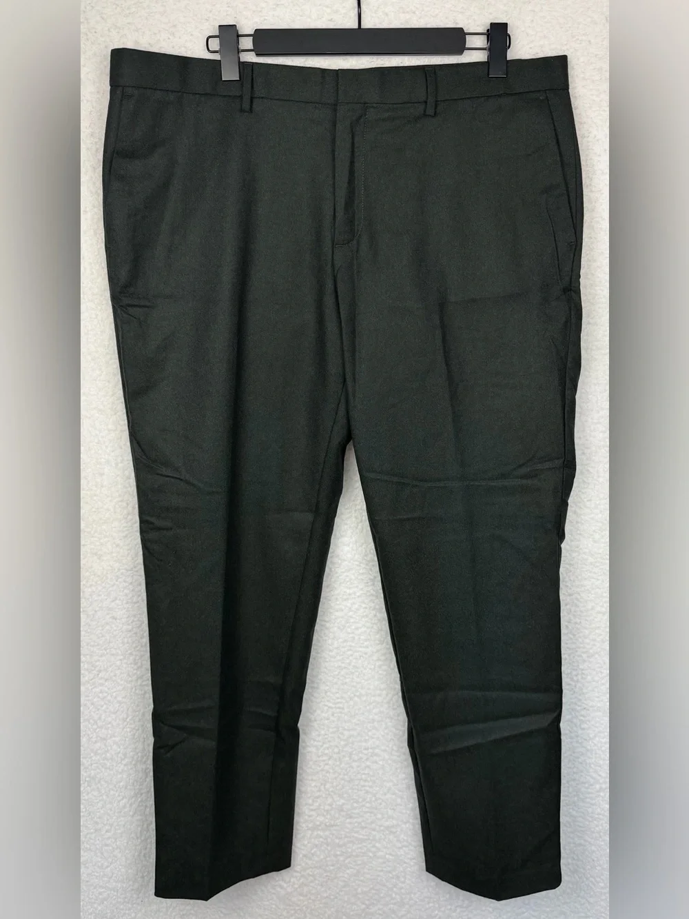BANANA REPUBLIC • Vitale Barberis Canonico Flannel Tapered Dress Pants, 40x32